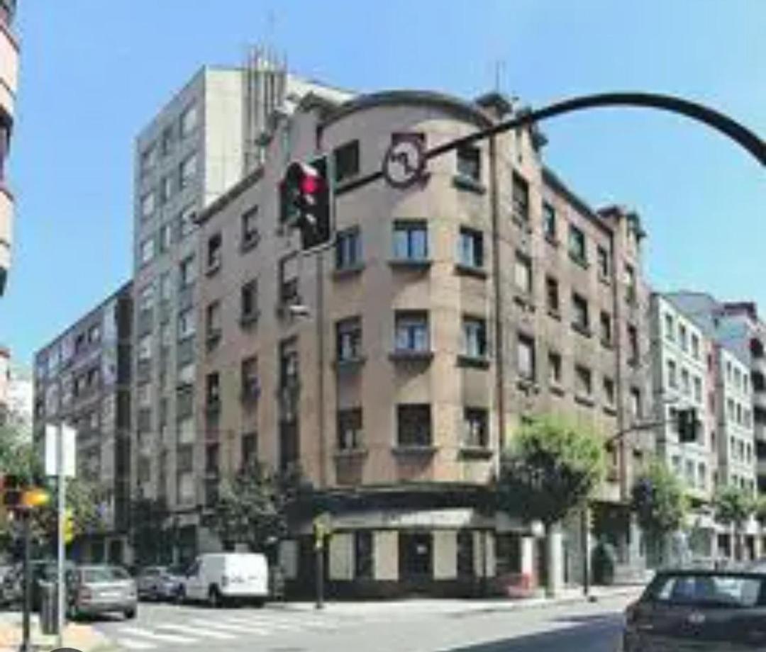 El Trasgu De Laviada A 300M Playa, Puerto, Acuario Apartment Gijón Exterior foto